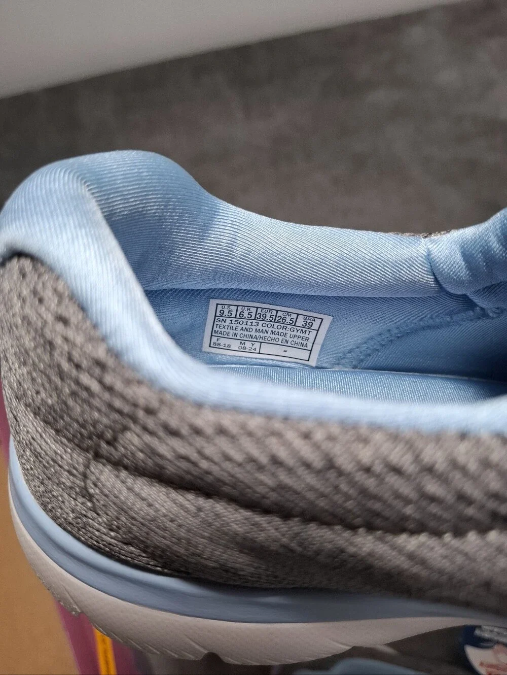 Skechers Slip-On Athletic Sneakers Gray Light Blue Pink Accents Sz 9.5 Washable